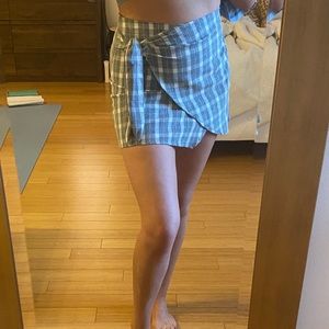 Neutral plaid mini skirt